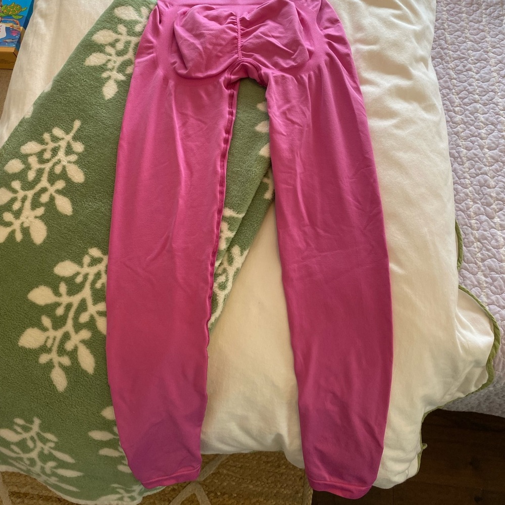 Bo+Tee Pink Leggings - Picture 4 of 5
